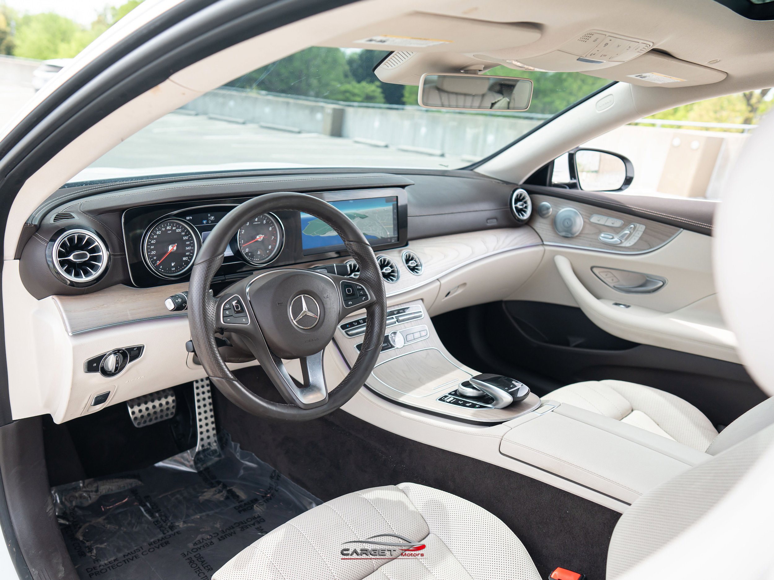 Used 2018 Mercedes-Benz E 400 Coupe image 13
