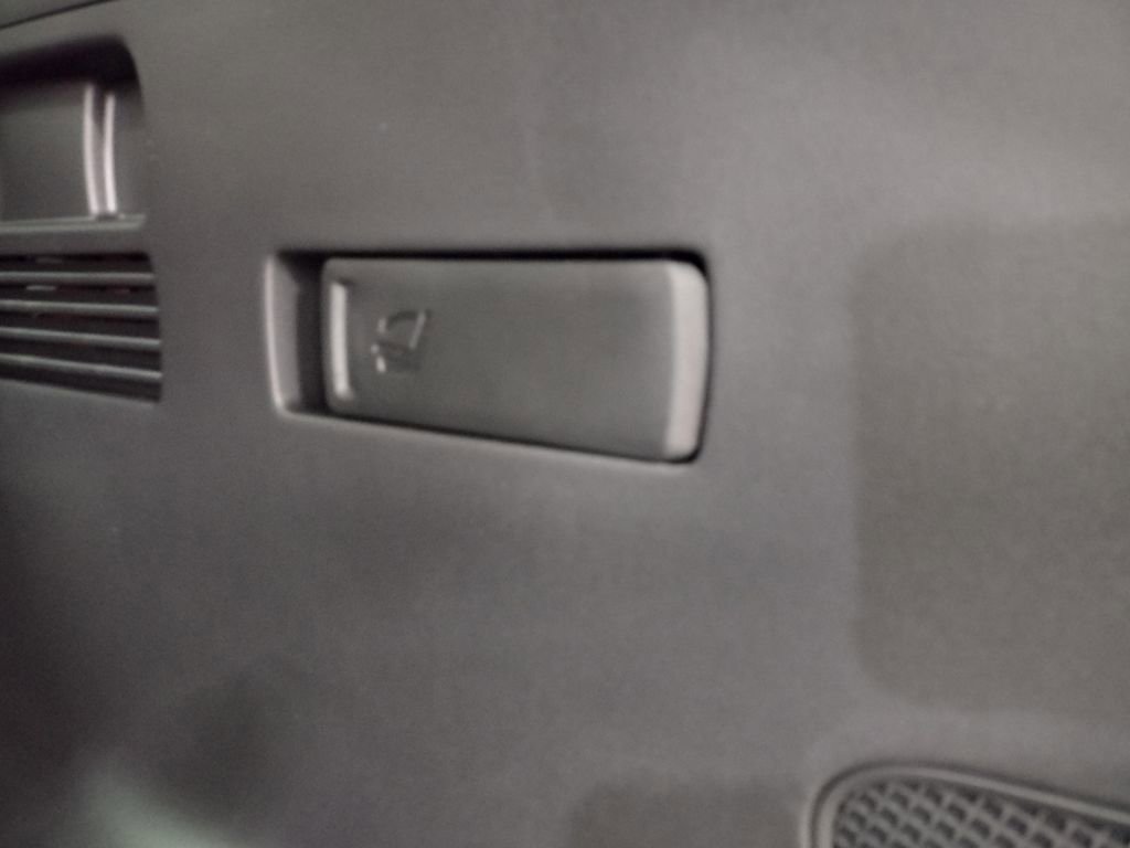 New 2026 Hyundai Tucson Limited image 18