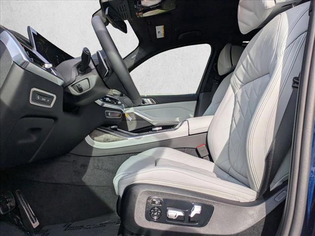New 2026 BMW X7 xDrive40i w/ M Sport Package image 4