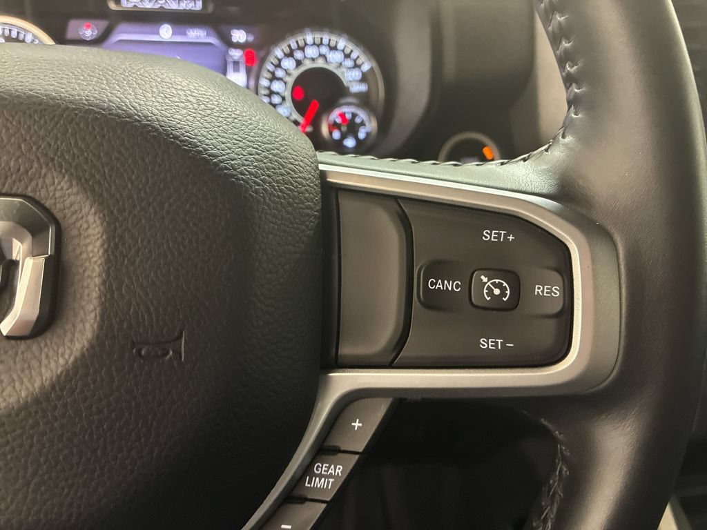 Used 2023 RAM 1500 Big Horn AWD/4WD image 23