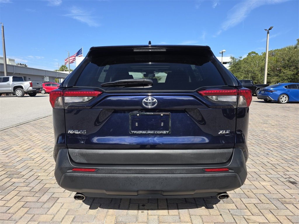 Certified 2022 Toyota RAV4 XLE w/ Convenience Package image 10
