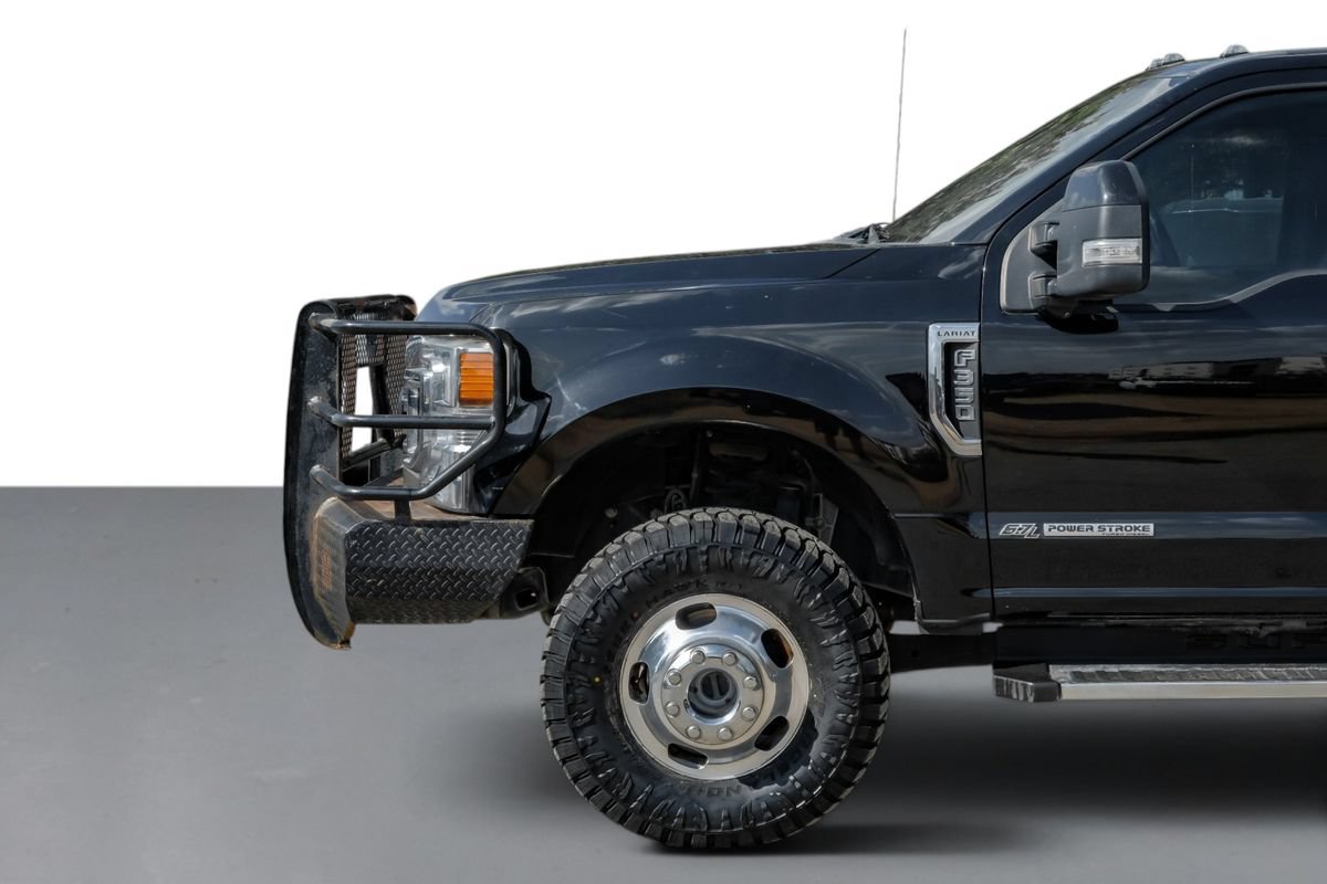 Used 2022 Ford F350 Lariat w/ Lariat Ultimate Package AWD/4WD image 10