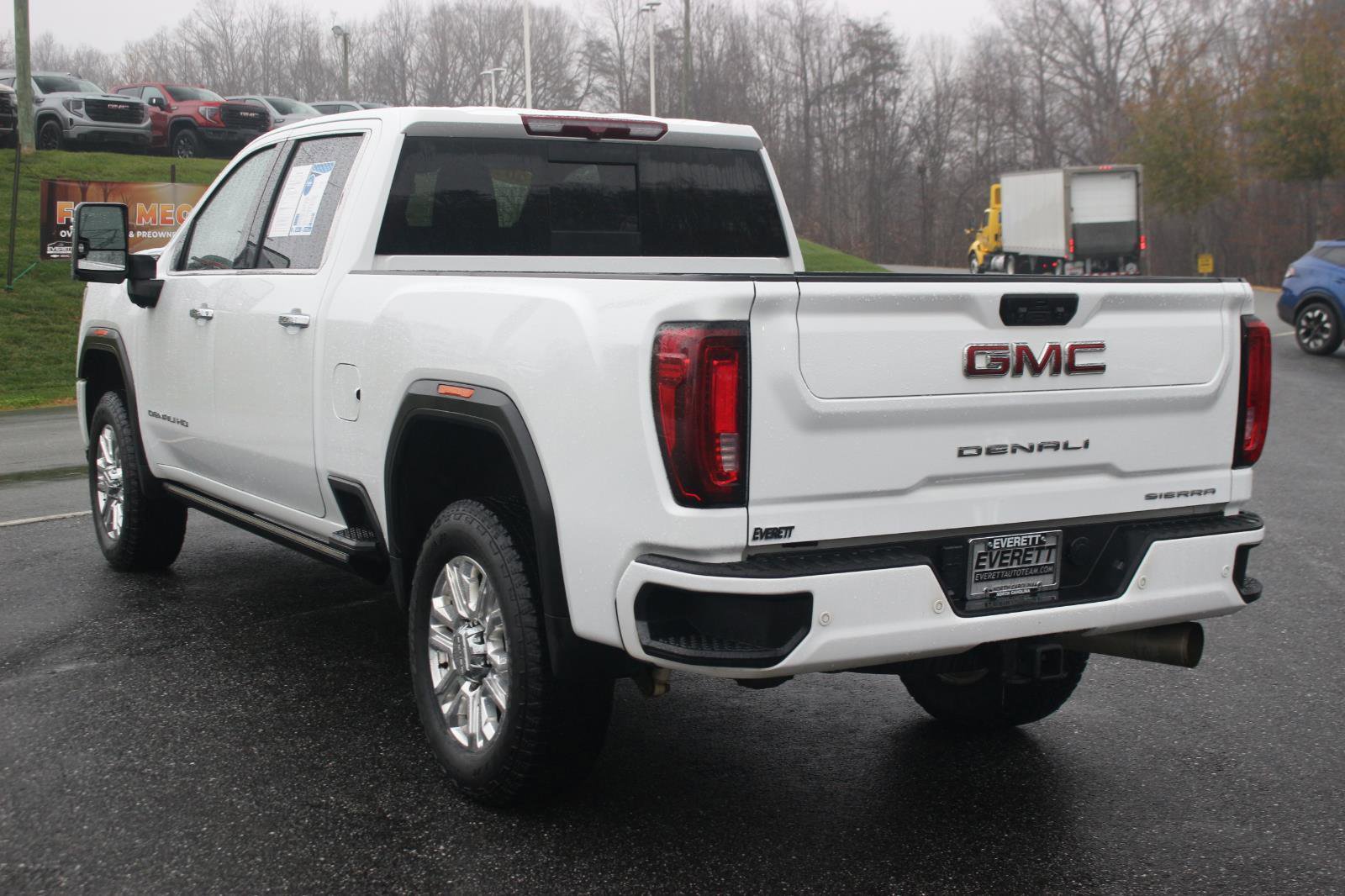 Used 2023 GMC Sierra 3500 Denali image 4