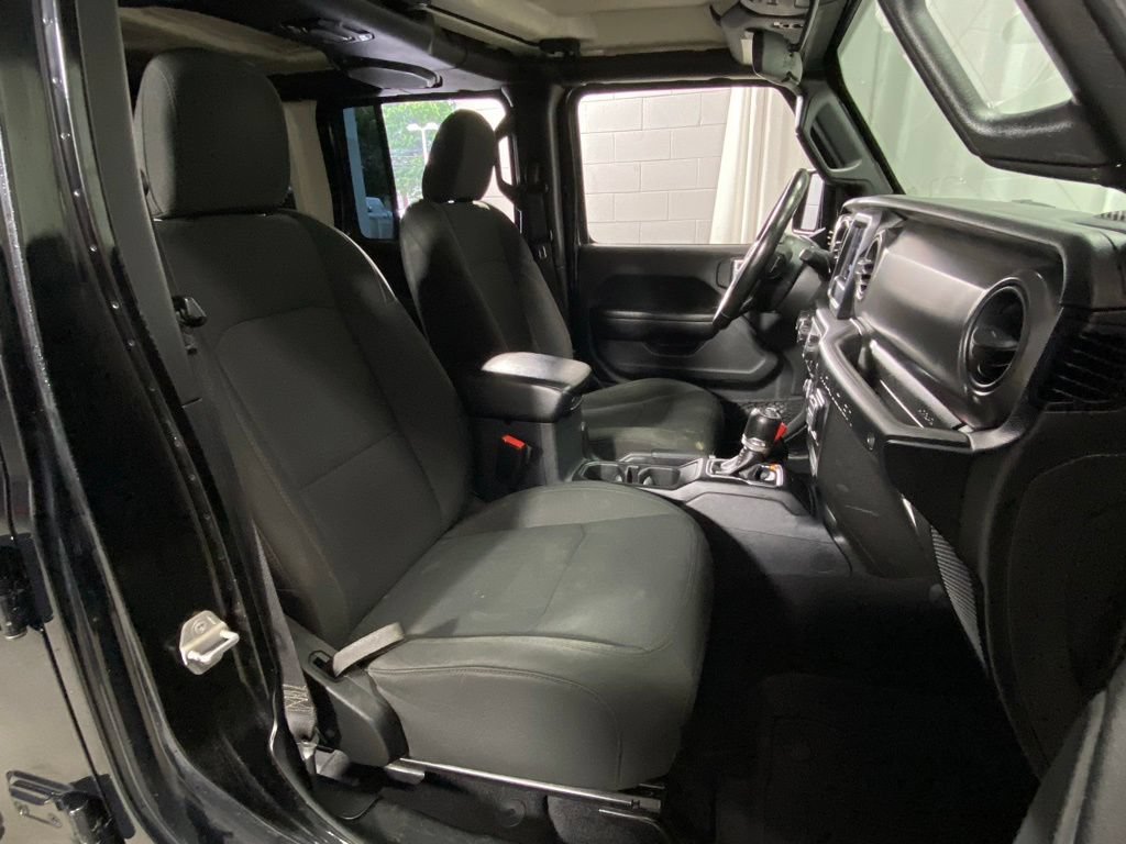 Used 2021 Jeep Wrangler Unlimited Sport AWD/4WD image 27