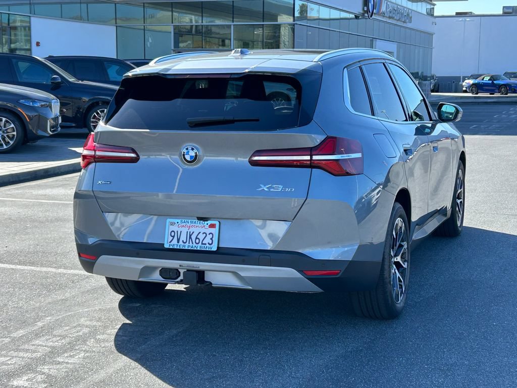 Used 2025 BMW X3 xDrive30i w/ Premium Package AWD/4WD image 5