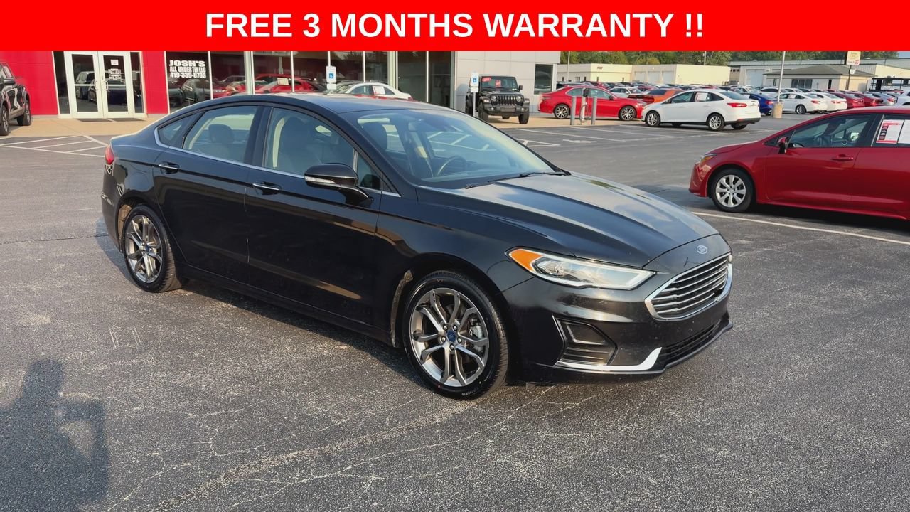 Used 2020 Ford Fusion SEL FWD image 2