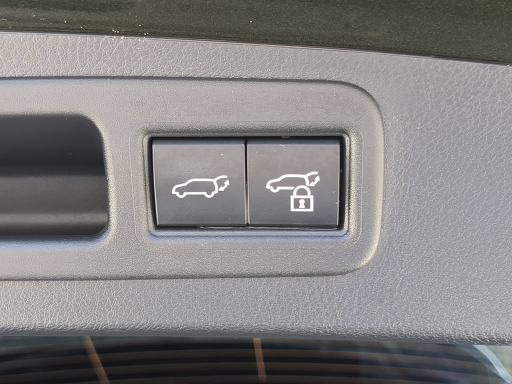 Used 2023 Lexus RX 350 Premium w/ Cold Area Package FWD image 10