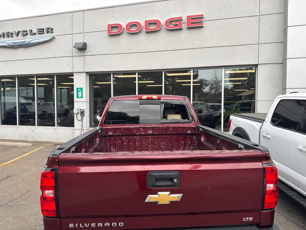 Used 2017 Chevrolet Silverado 2500 LTZ AWD/4WD image 9