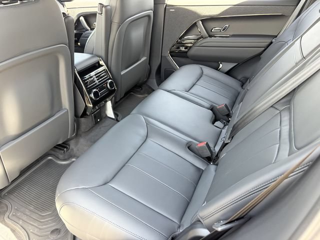 New 2026 Land Rover Range Rover Sport Dynamic SE AWD/4WD image 15