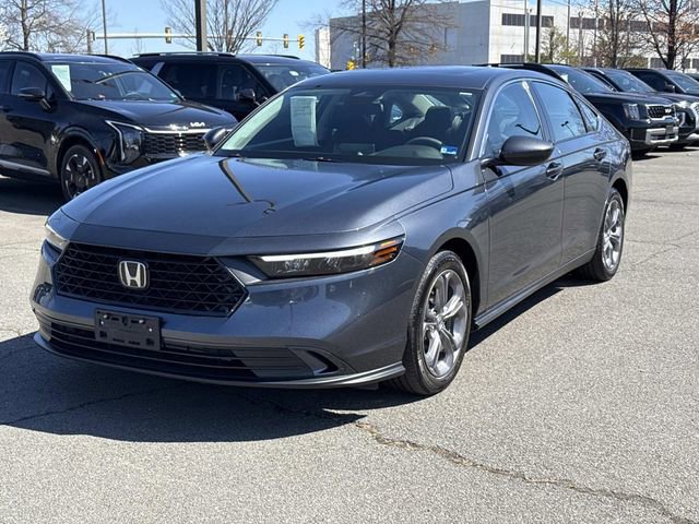 Used 2024 Honda Accord EX image 5