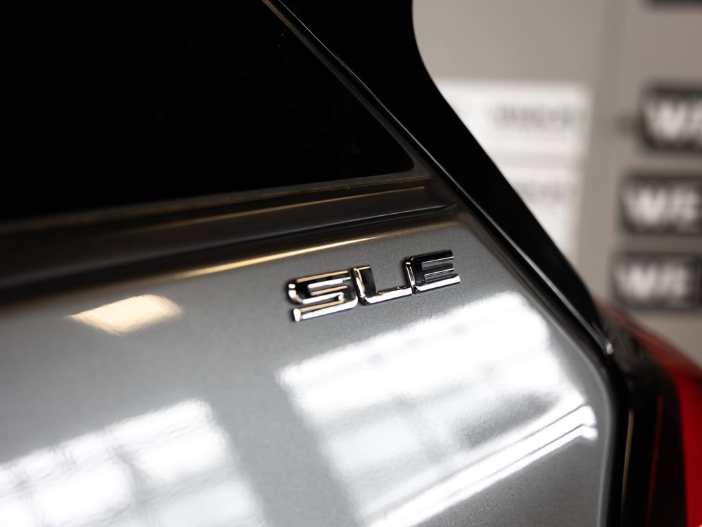 Used 2020 GMC Terrain SLE w/ Driver Convenience Package AWD/4WD image 6