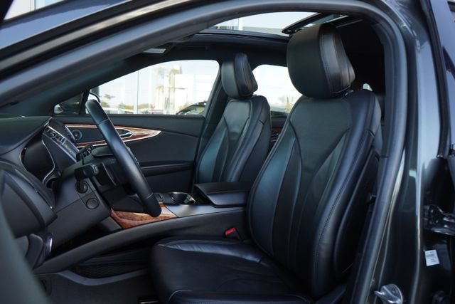 Used 2020 Lincoln Nautilus Reserve w/ Equipment Group 201A FWD image 27
