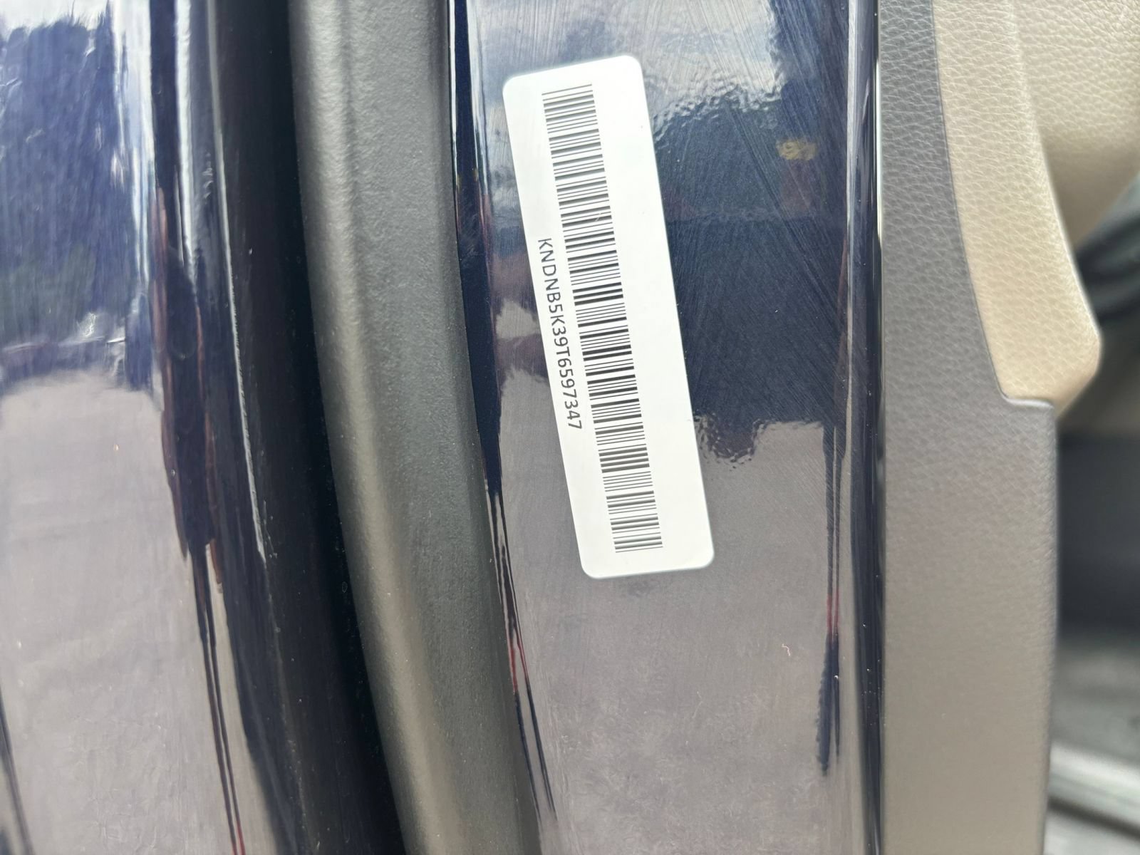 Used 2026 Kia Carnival FWD image 31