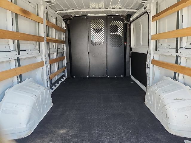 Used 2025 RAM ProMaster 2500 w/ U-Haul Equipment Group FWD image 28