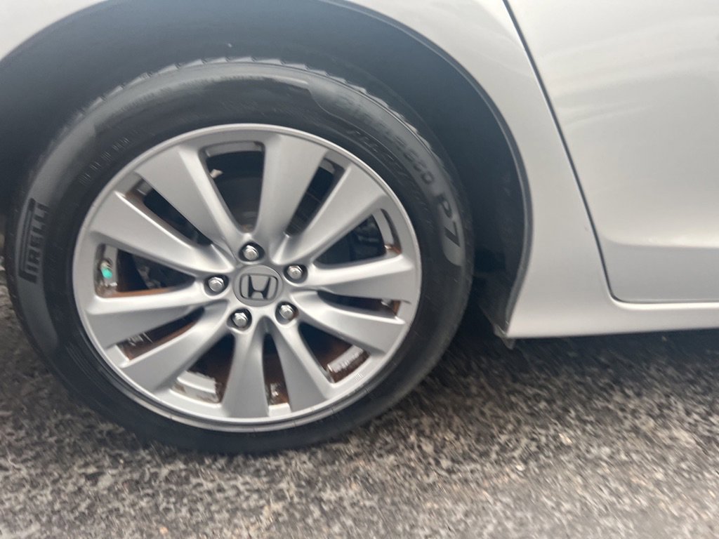 Used 2011 Honda Accord EX image 45