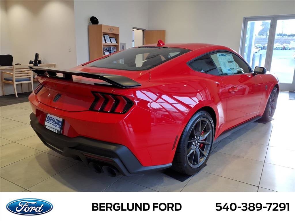 New 2026 Ford Mustang Dark Horse image 5