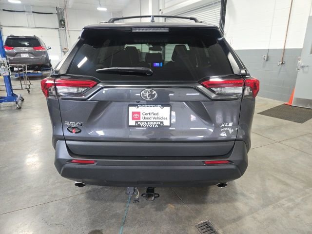 Used 2023 Toyota RAV4 XLE Premium AWD/4WD image 5