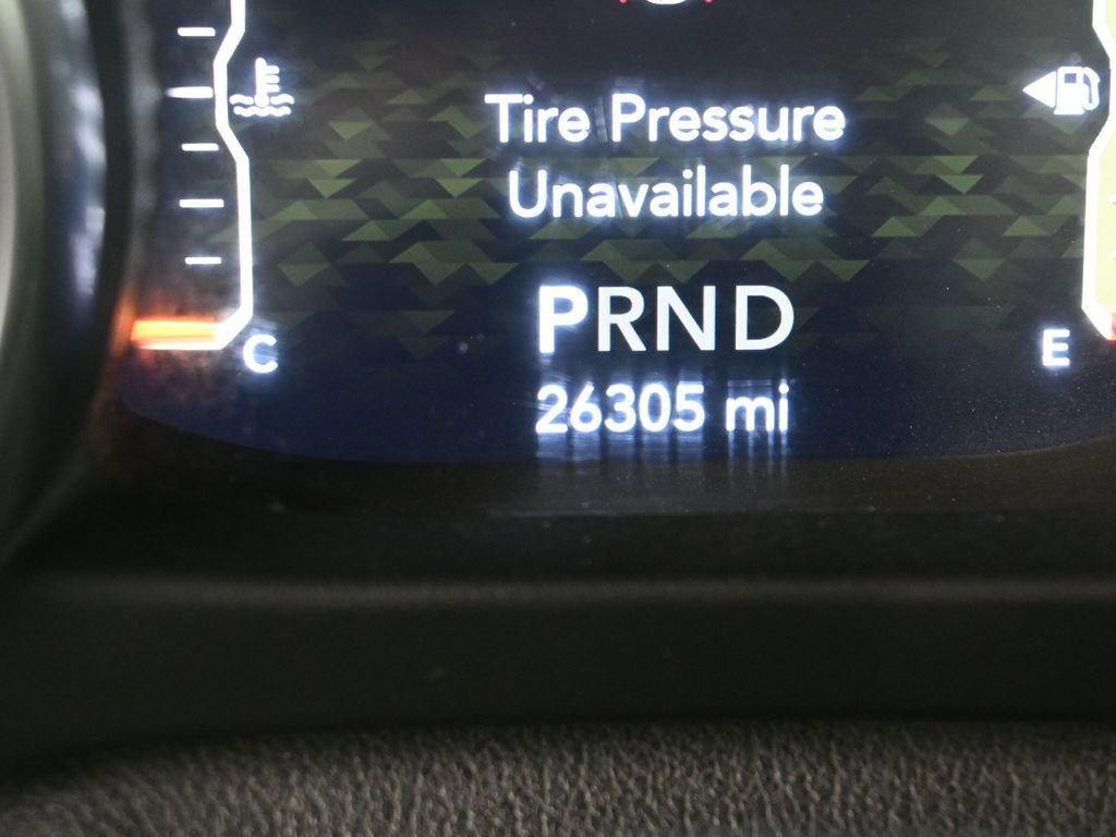 Used 2021 Jeep Wrangler Unlimited Rubicon w/ Steel Bumper Group image 18