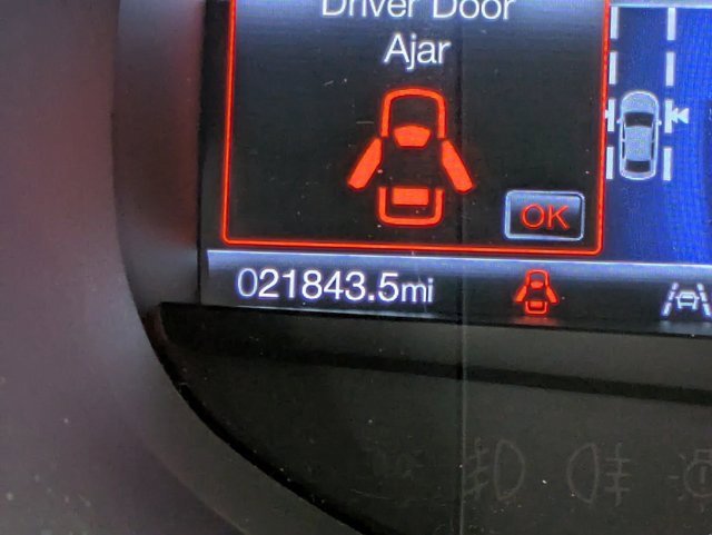 Used 2022 Ford Edge ST w/ Equipment Group 401A image 16
