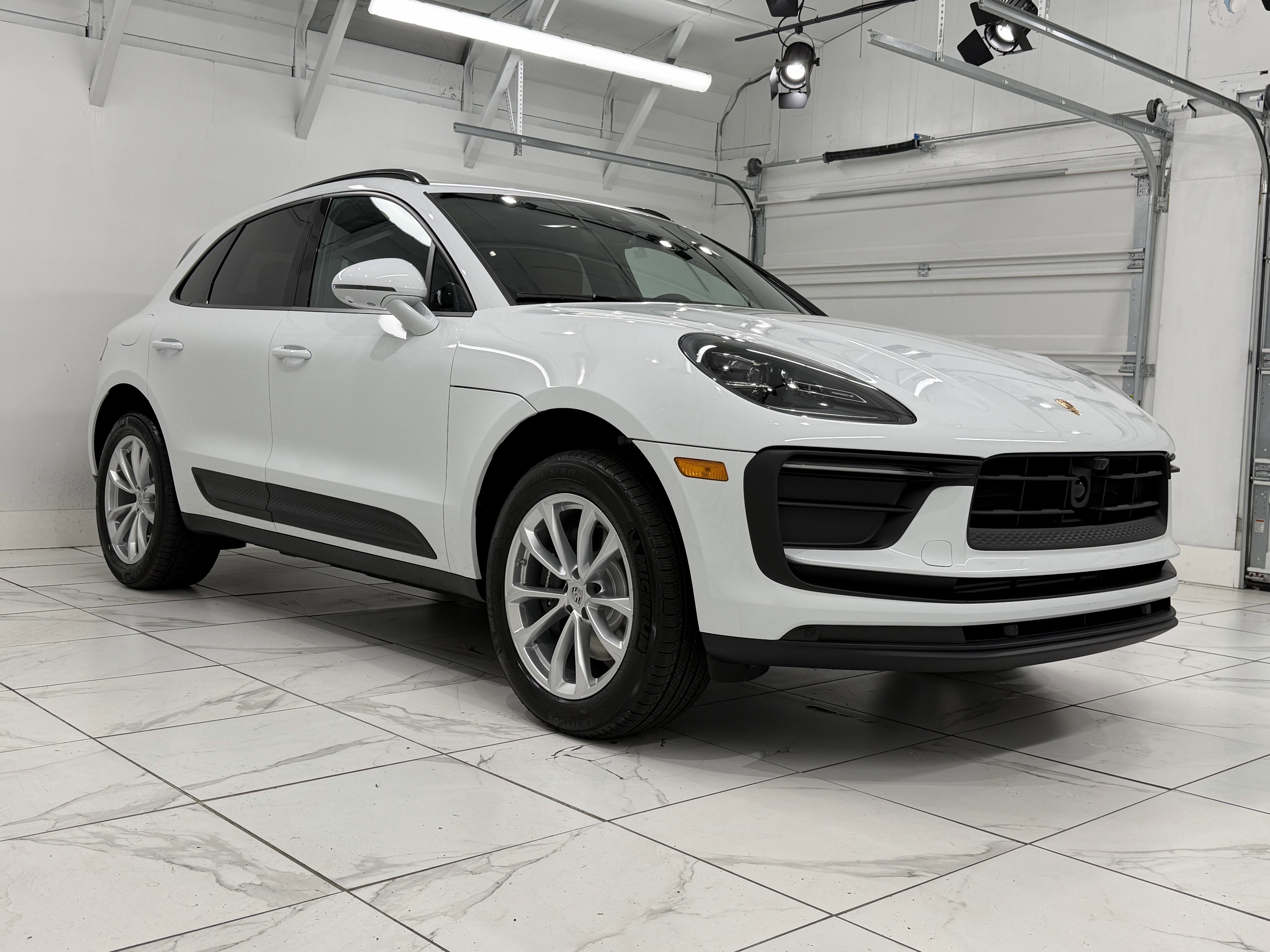 New 2026 Porsche Macan image 10