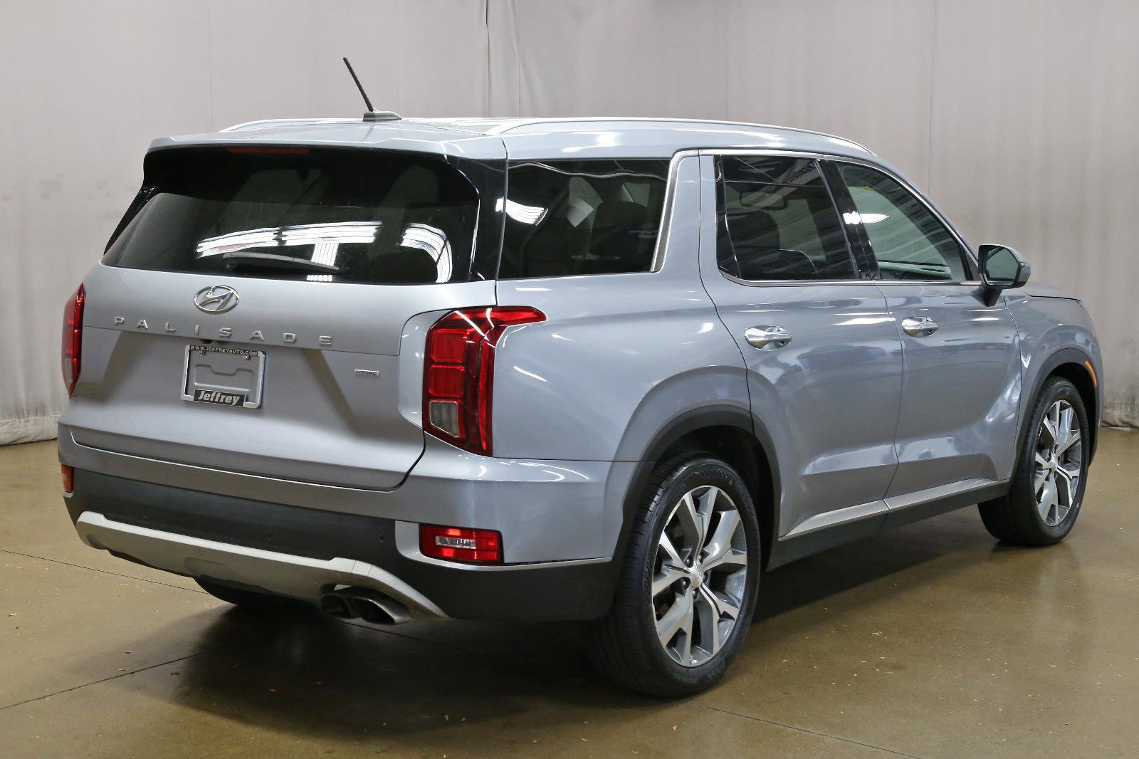 Used 2020 Hyundai Palisade SEL w/ Convenience Package image 15