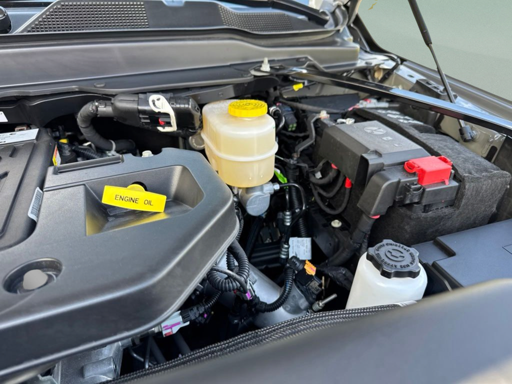 New 2026 RAM 2500 Laramie AWD/4WD image 45