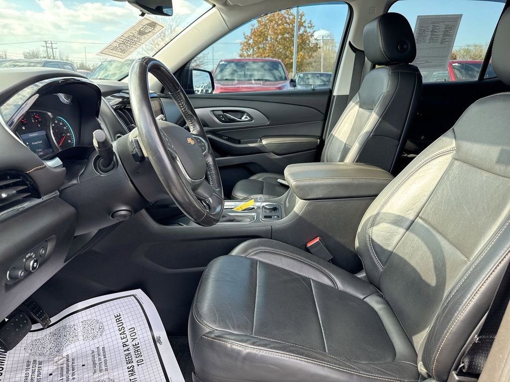 Used 2020 Chevrolet Traverse Premier image 19