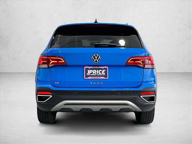 Used 2022 Volkswagen Taos SE FWD image 4