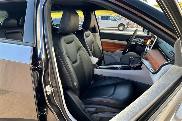 Certified 2023 Jeep Compass Limited image 7