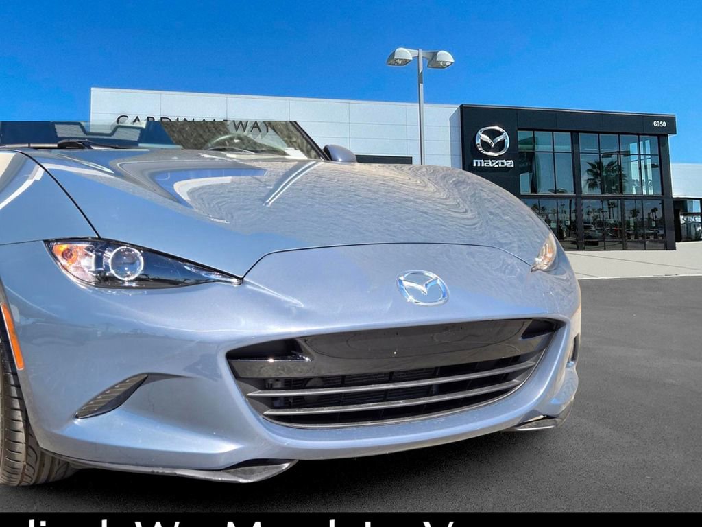 Used 2021 MAZDA MX-5 Miata Grand Touring RWD image 8
