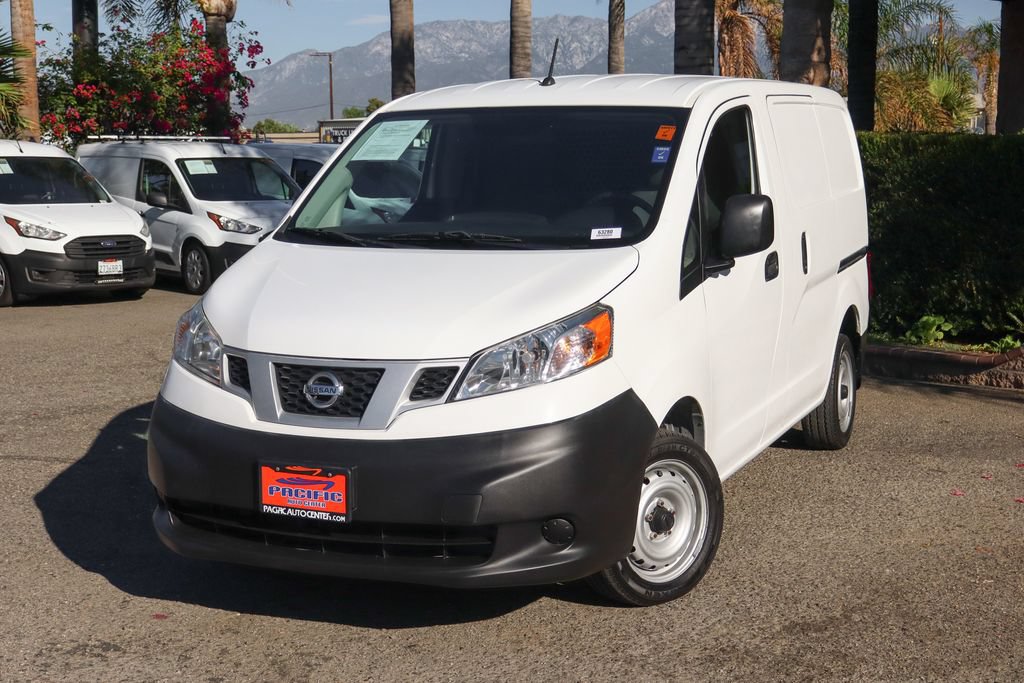 Used 2017 Nissan NV200 S FWD image 4
