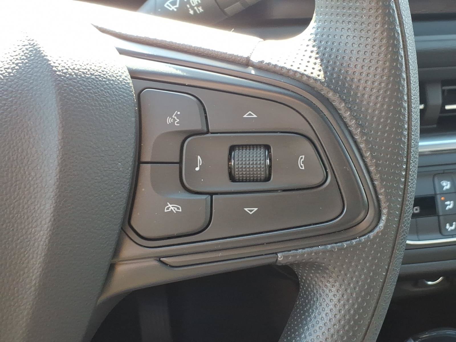 Certified 2024 Buick Envista Preferred FWD image 18