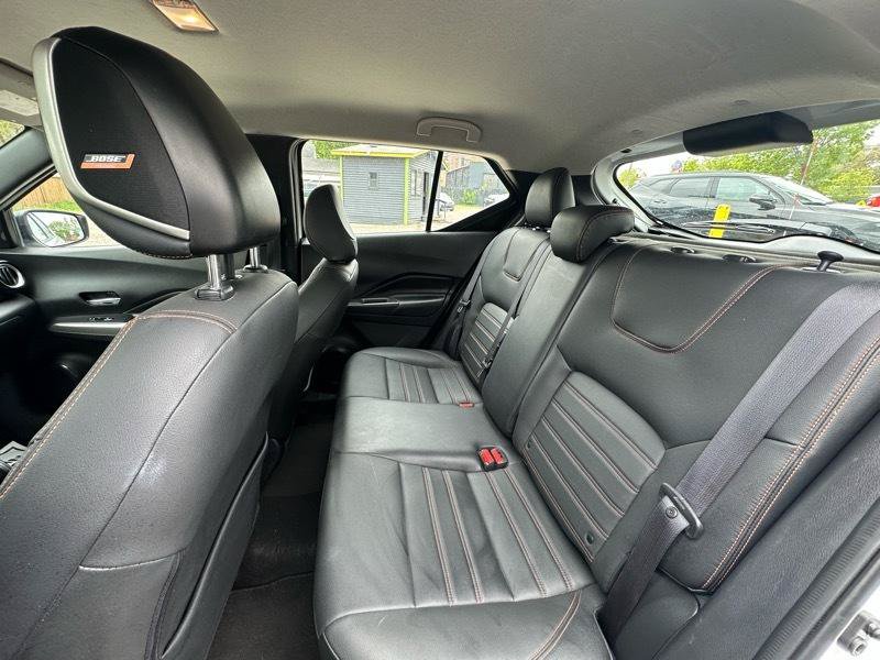 Used 2019 Nissan Kicks SR w/ SR Premium Package FWD image 16