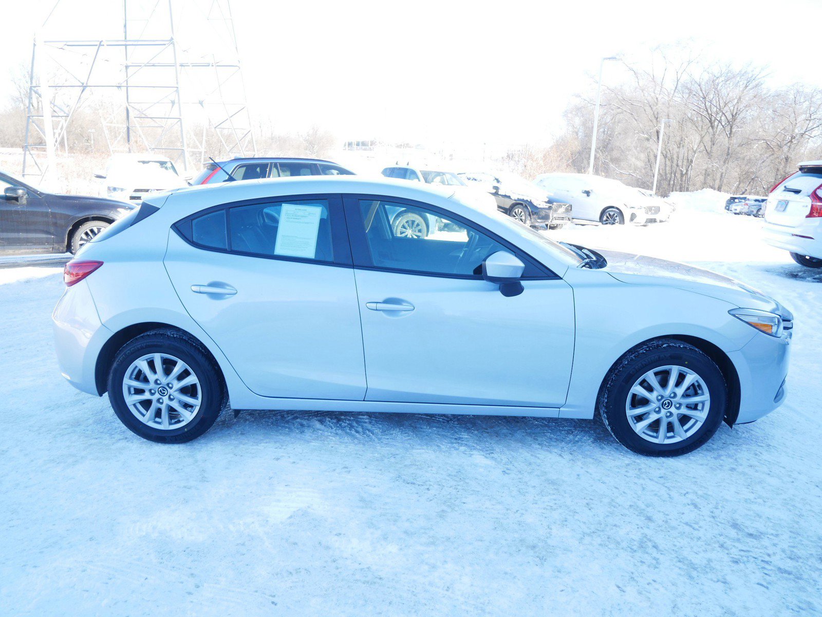 Used 2017 MAZDA MAZDA3 Sport image 8