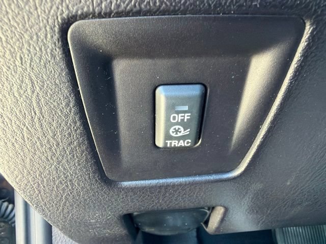 Used 2005 Ford Thunderbird RWD image 21