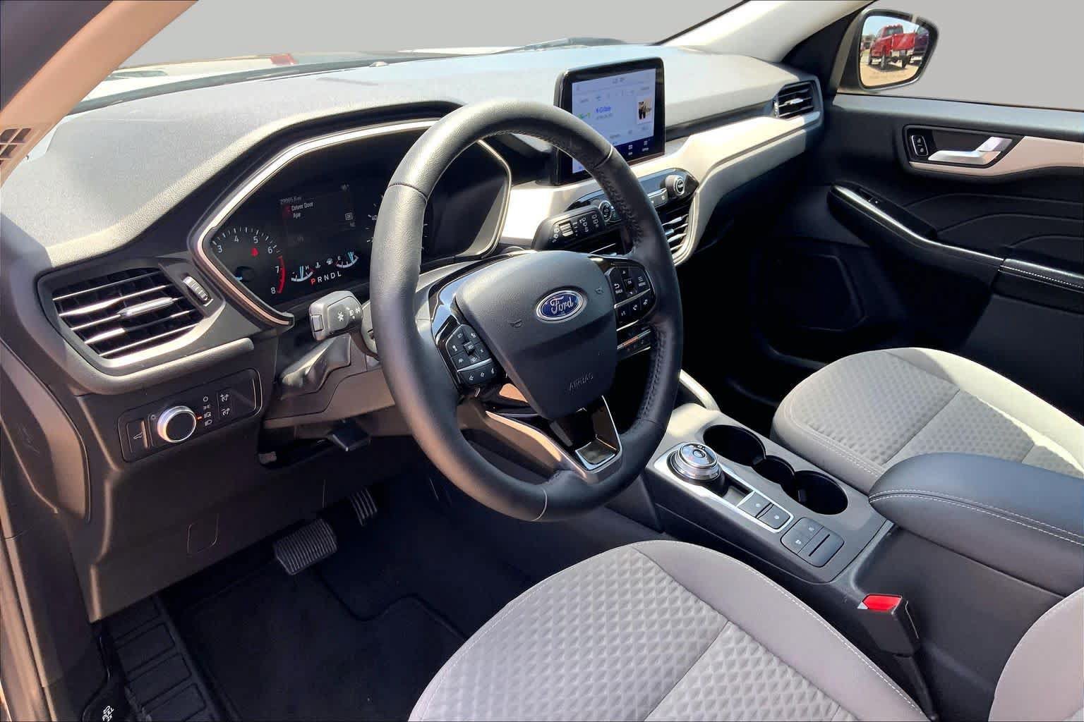 Used 2021 Ford Escape SE w/ Convenience Package AWD/4WD image 18