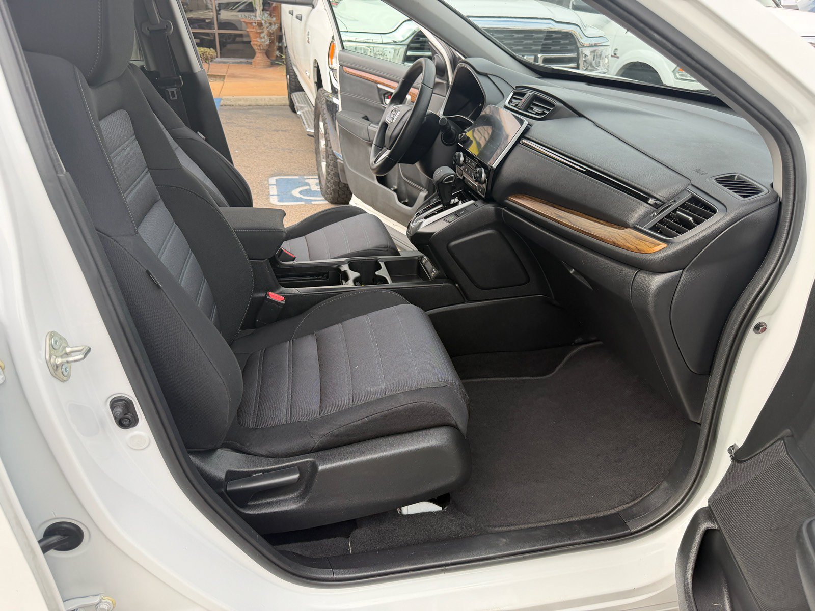 Used 2020 Honda CR-V EX image 15