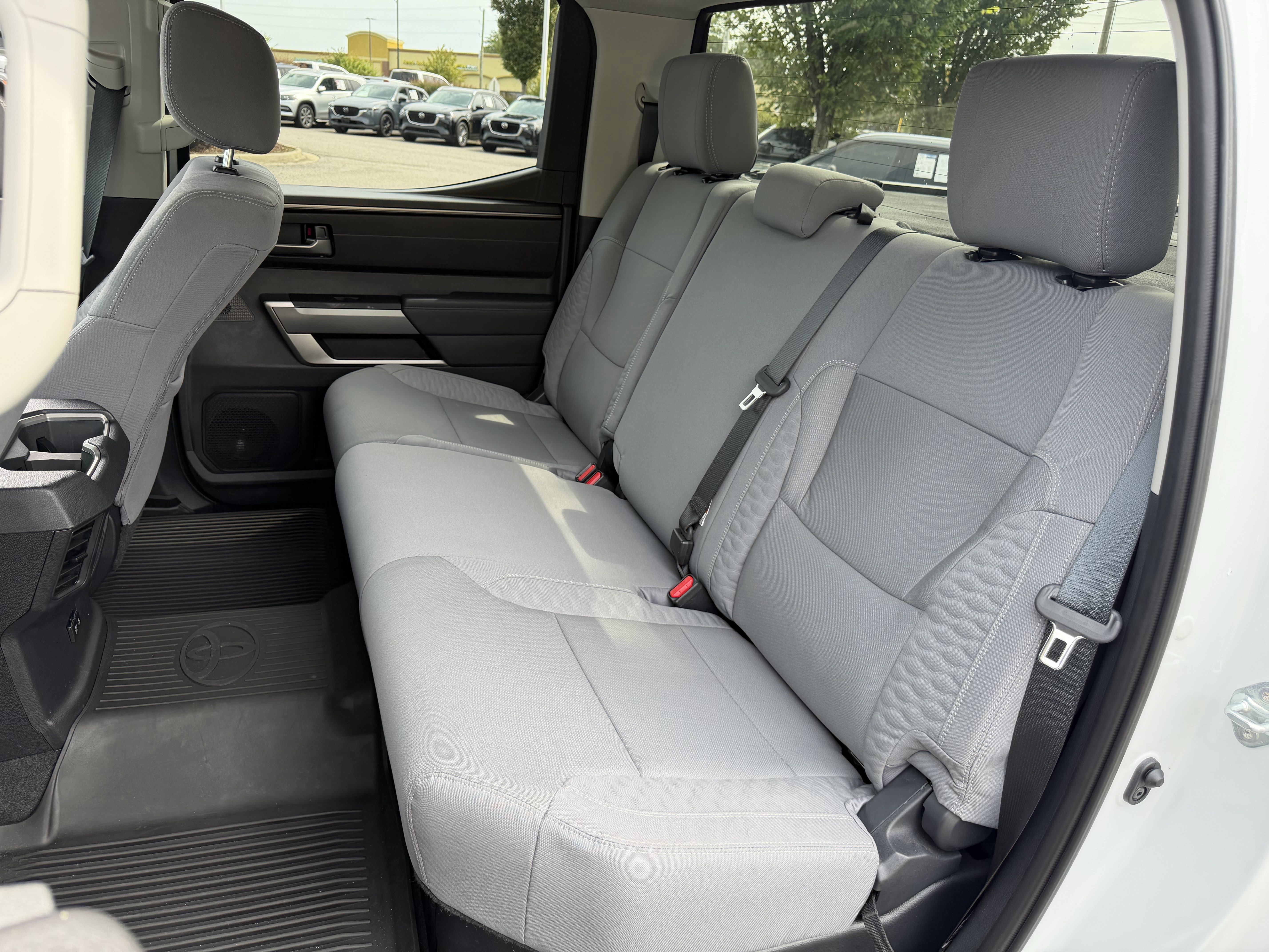 Used 2024 Toyota Tundra SR5 AWD/4WD image 32