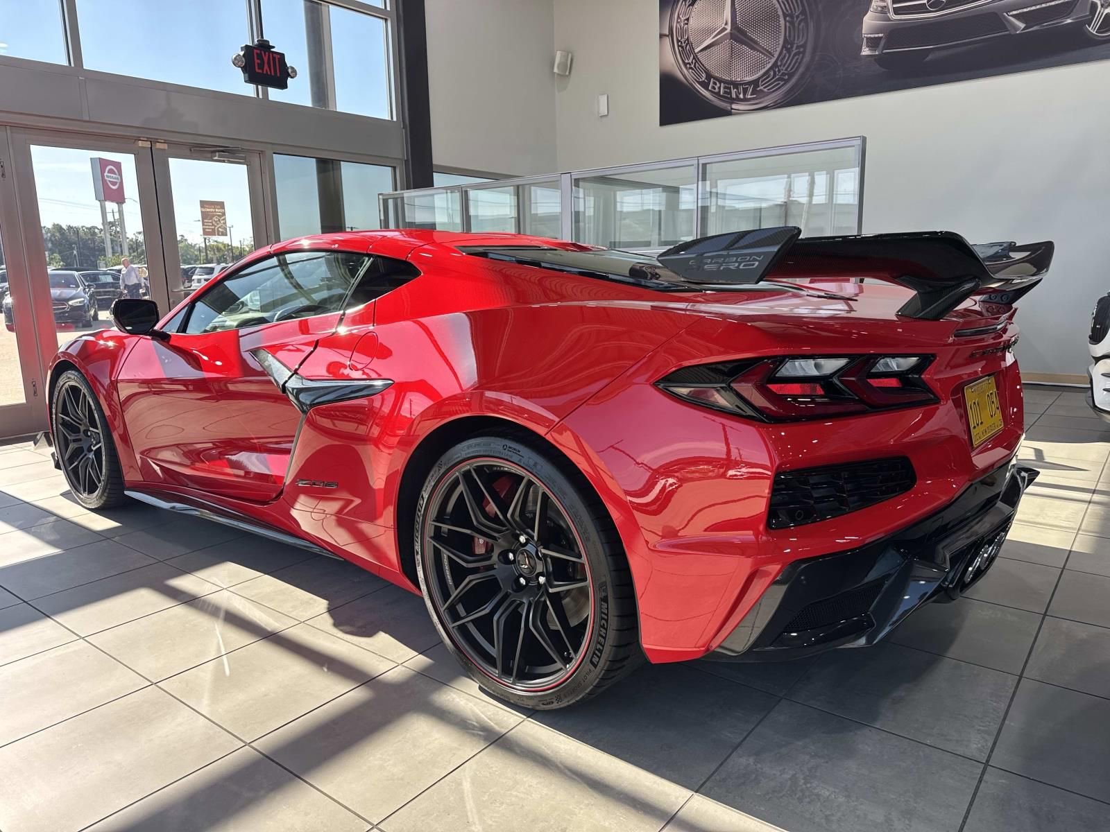 Used 2025 Chevrolet Corvette Z06 RWD image 4