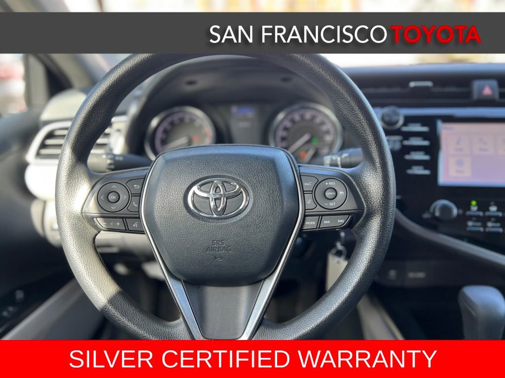 Certified 2018 Toyota Camry LE image 29