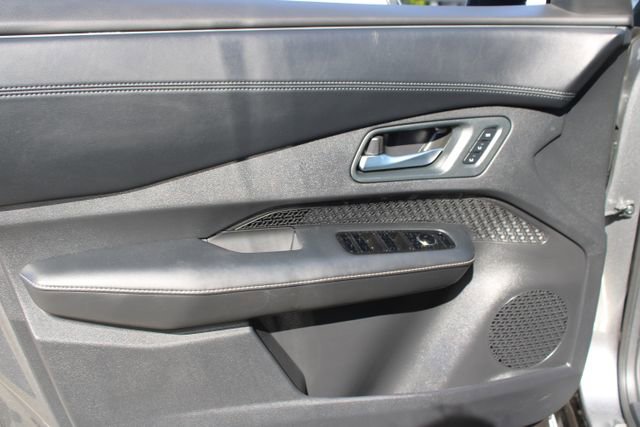Used 2025 Nissan Ariya FWD image 10