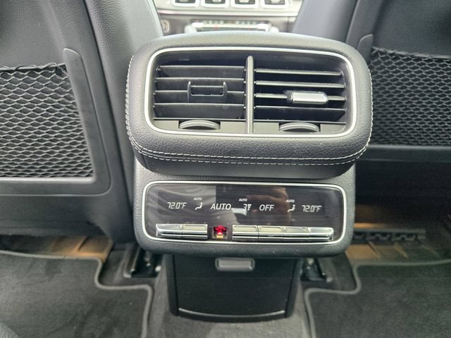 Used 2023 Mercedes-Benz GLS 450 4MATIC image 14