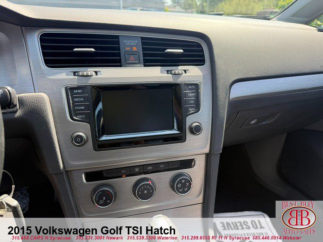 Used 2015 Volkswagen Golf S FWD image 19