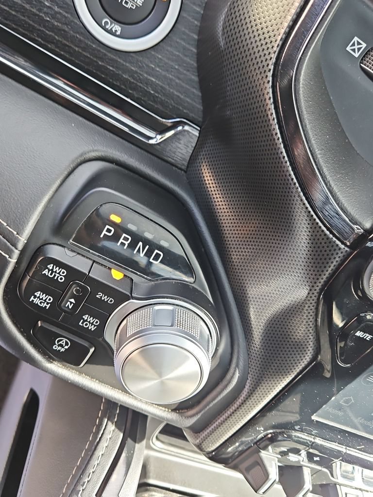 Used 2023 RAM 1500 Limited AWD/4WD image 25