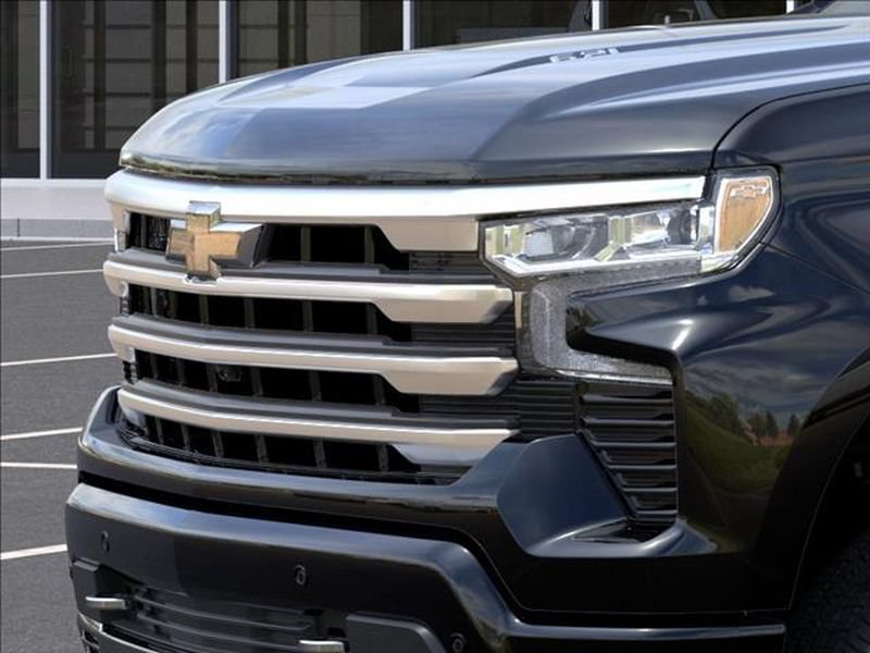 New 2026 Chevrolet Silverado 1500 High Country AWD/4WD image 13