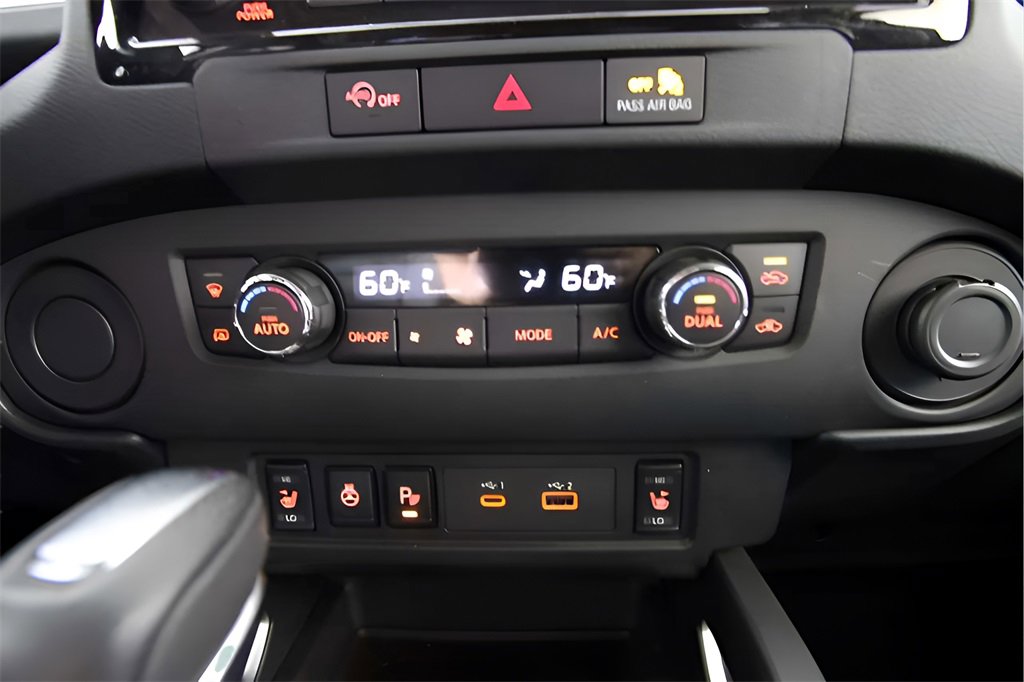 Used 2024 Nissan Frontier SV w/ SV Convenience Package image 20