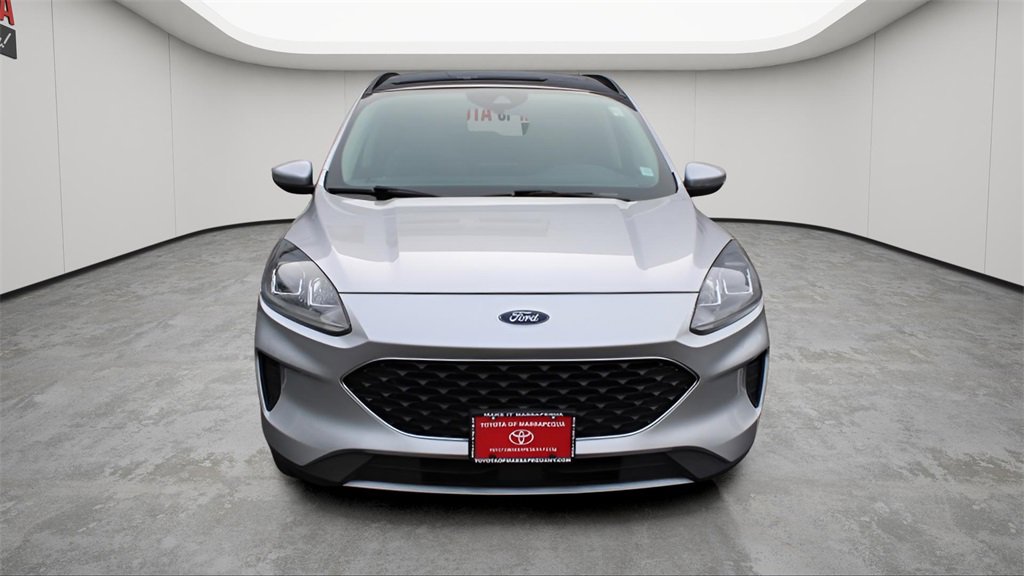 Used 2020 Ford Escape SE image 7