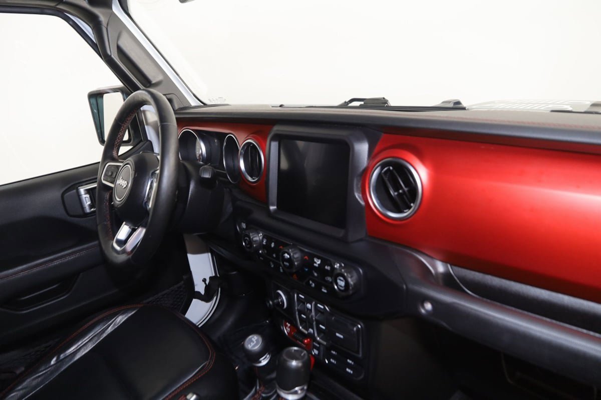 Used 2020 Jeep Gladiator Rubicon w/ Dual Top Group image 40