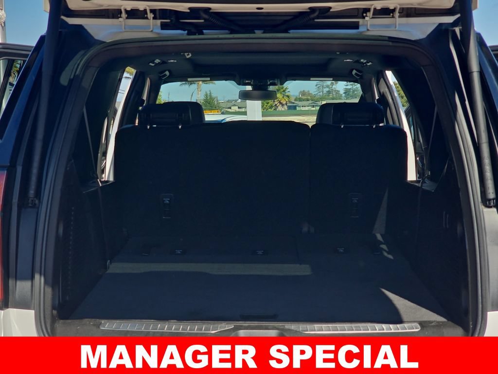 Used 2021 Chevrolet Suburban RST AWD/4WD image 13