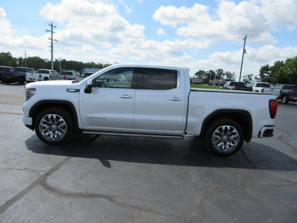 Certified 2024 GMC Sierra 1500 Denali w/ Denali Reserve Package AWD/4WD image 13
